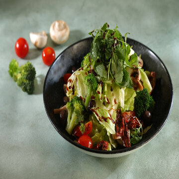 Super Vegan Salad